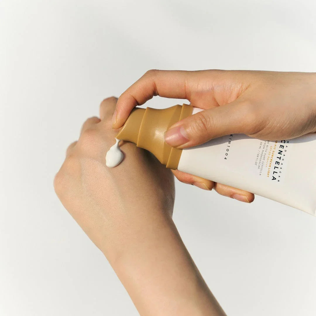 Madagascar Centella Air-Fit Suncream Light SPF30